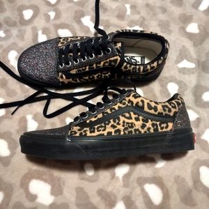 Vans Old Skool Customs, Black Glitter & Leopard Print, Women's size 9.5
